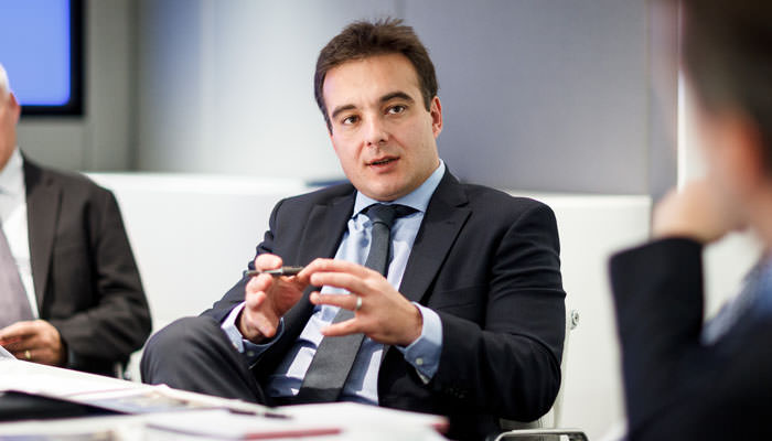 Management Photograph in Meeting of director in conversation