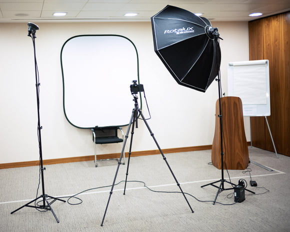 Lighting set up for professioinal photoshoot in London