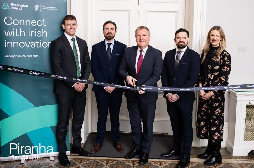 London photography for trade delegation for LinkedIn