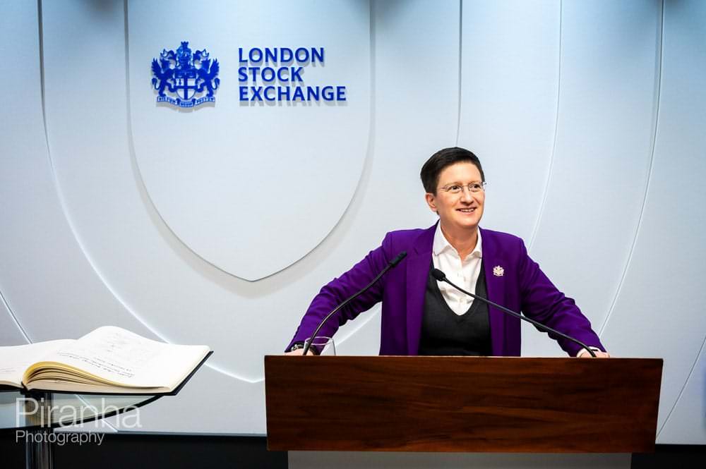 Photograph of London Stock Exchange at opening