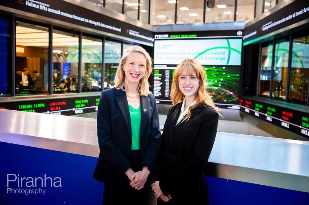 Corporate photographer - London Stock Exchange - Photographed during opening