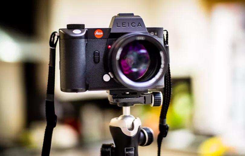 Photograph of Leica SL2-S and Noctilux Lens Photograph of Leica SL2-S and Noctilux Lens